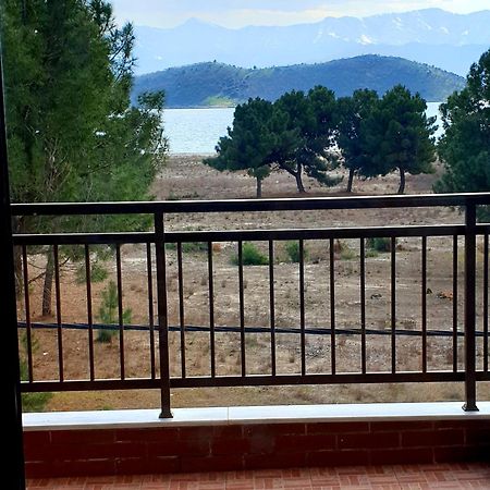 Ourania Luxury Apartment كيراموتي المظهر الخارجي الصورة